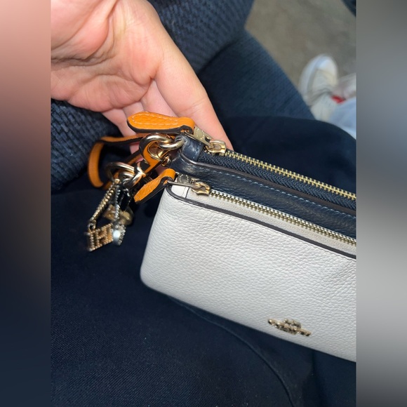 COACH wristlet - Picture 11 of 16